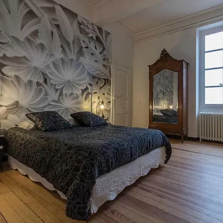 Chateau De 3*