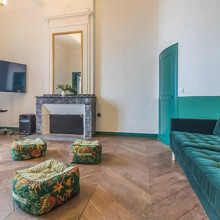 Bed & Breakfast Chateau De 3*